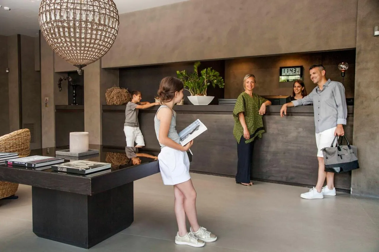 Hotel Ines Cattolica