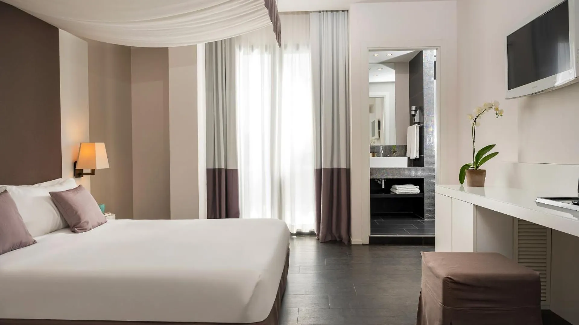 Hotel Ines Cattolica