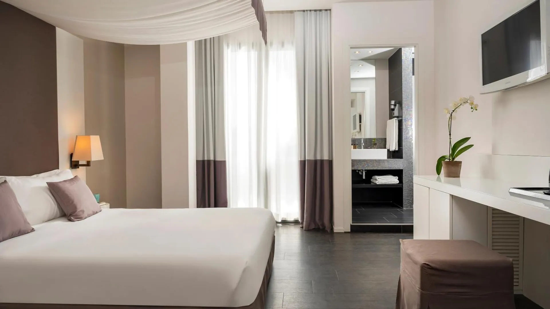 Hotel Ines Cattolica